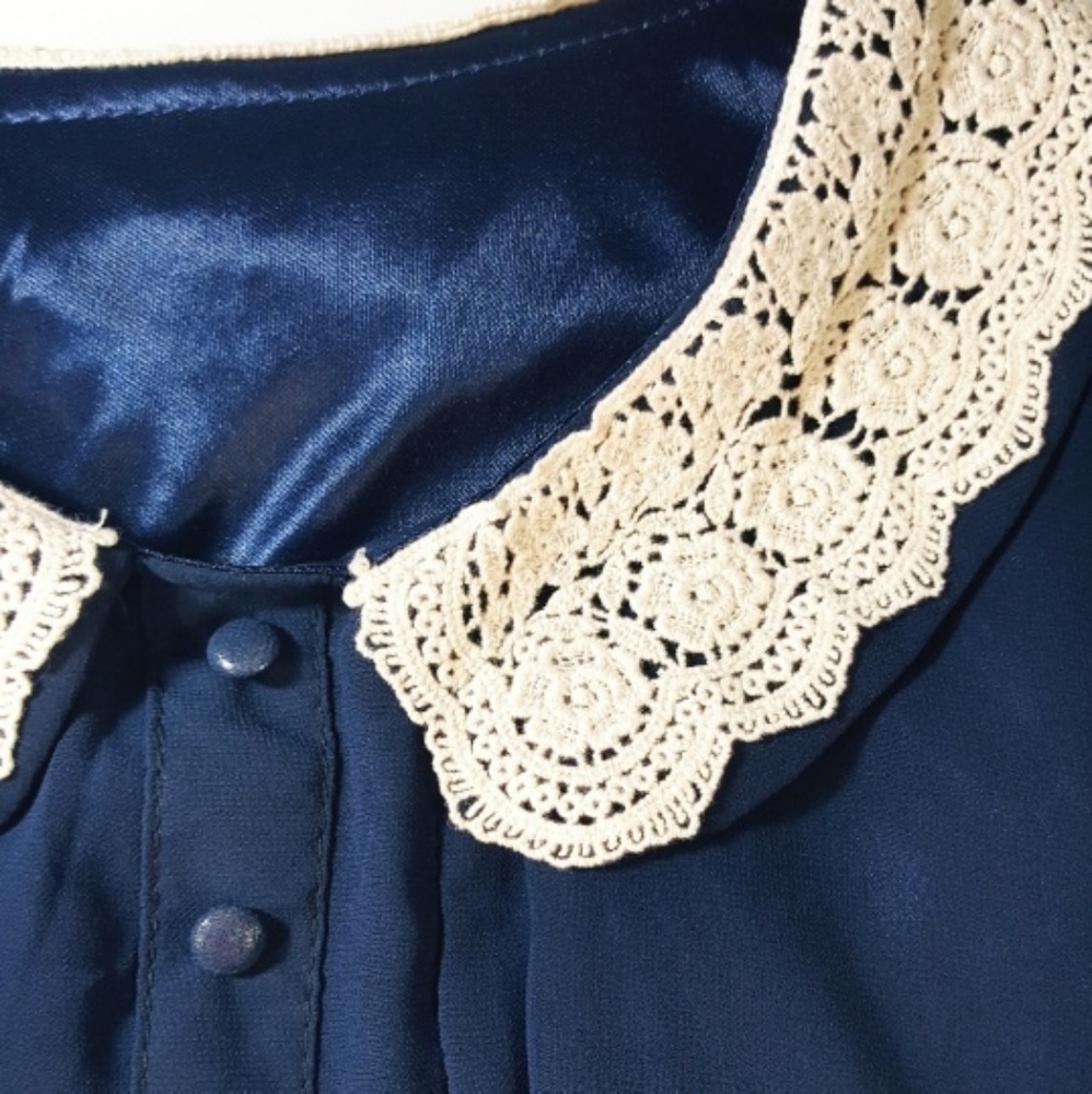 Blouse + Skirt + Earring (Set) - Picture 2 of 5